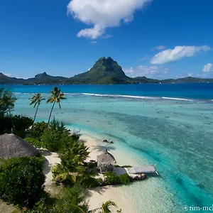 Fare Ahuna , Bora Bora French Polynesia