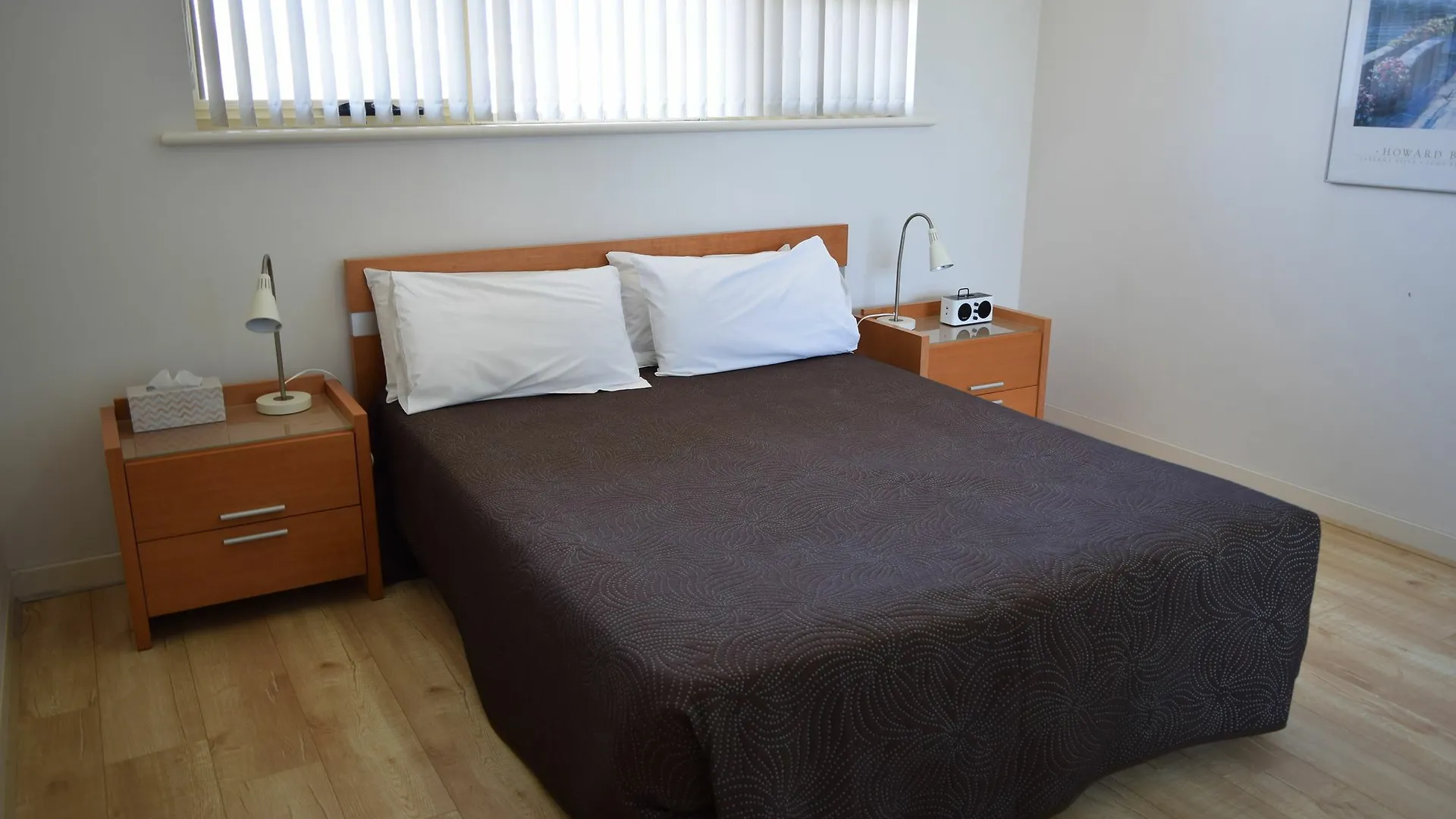 Glenelg Holiday Apartments - Corfu Adelaide Australia